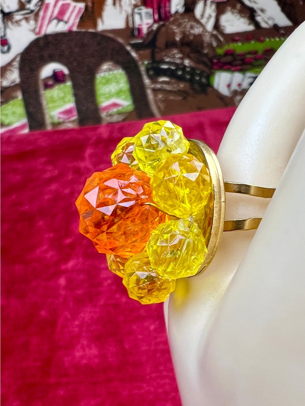 Vintage Remix, JAPAN Yellow & Orange Bead Cluster Adjustable Ring - Picture 3 of 6